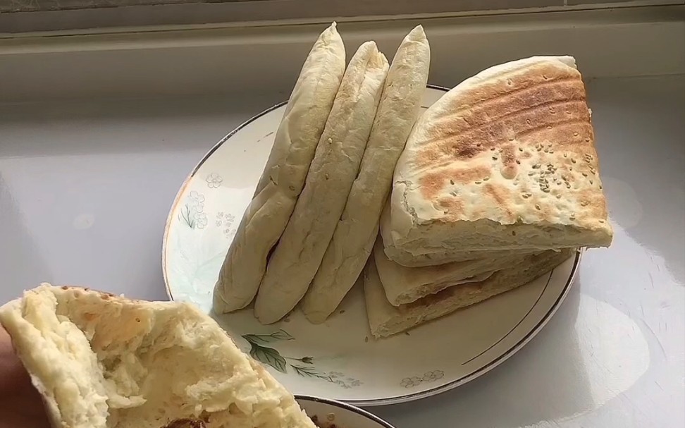 白面锅盔这样做,简单又方便