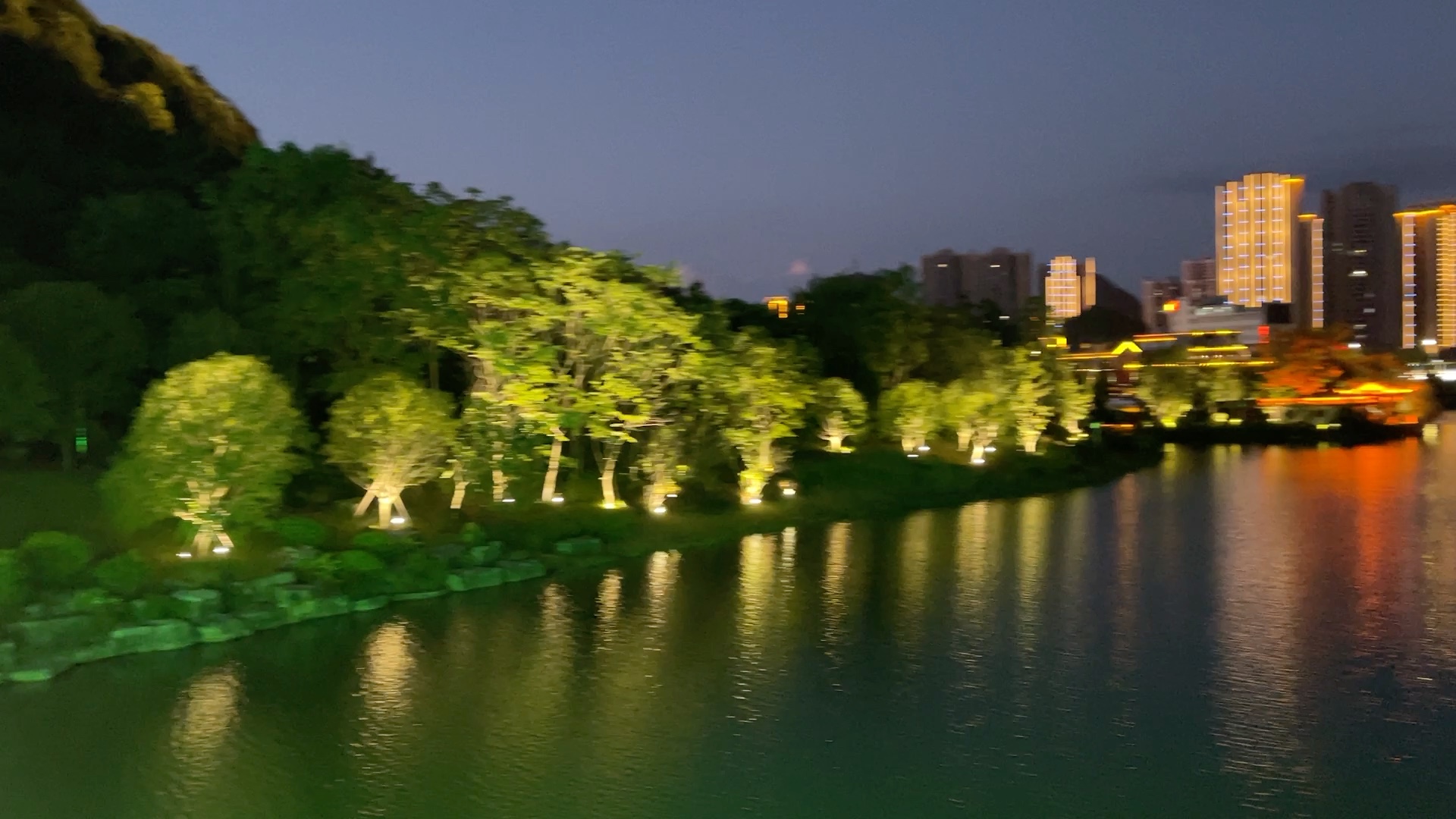 [图]临桂小城夜景