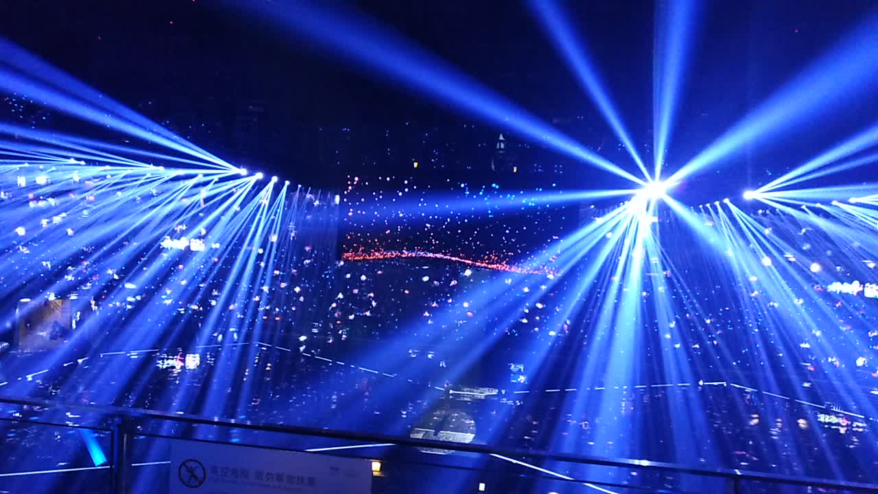 隔壁老樊《这一生关于你的风景》2020年浙江卫视跨年晚会现场版小片段