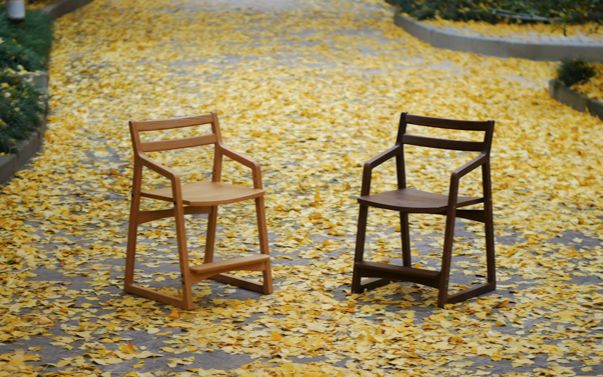 [图]IKASAS TOKI CHAIR -「とき(TOKI)」从日本到中国走过了10年的一把椅子，佐佐木章行设计作品