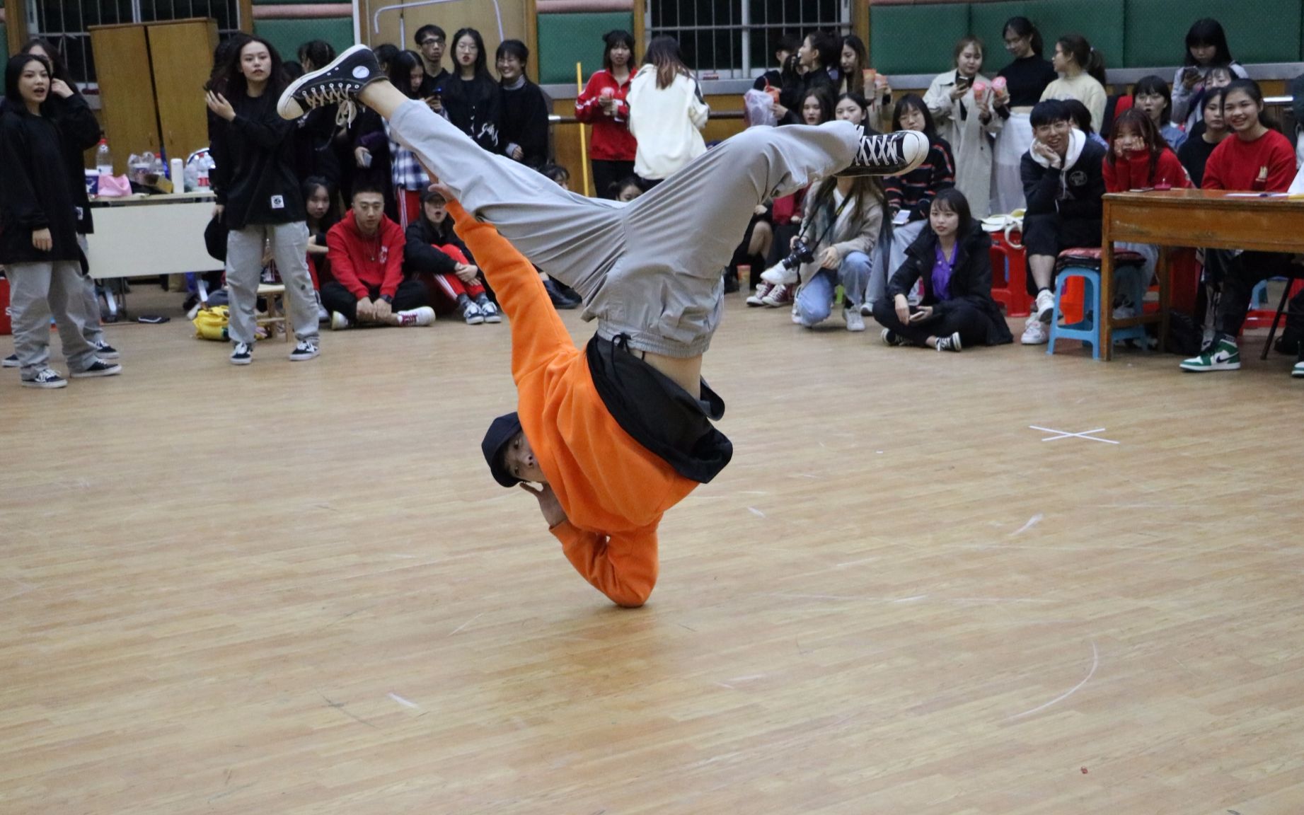 【华南师范大学街舞社scnu crew】三面breaking队battle