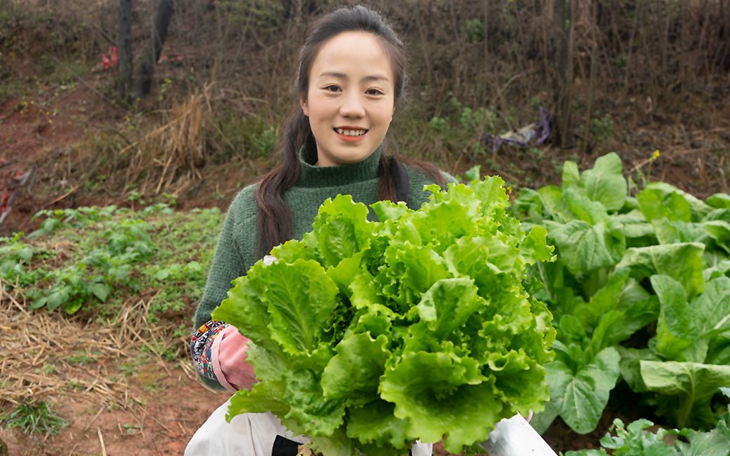 [图]蒜蓉生菜真好吃，无肉不欢的二娃都能吃一盘，清脆爽口