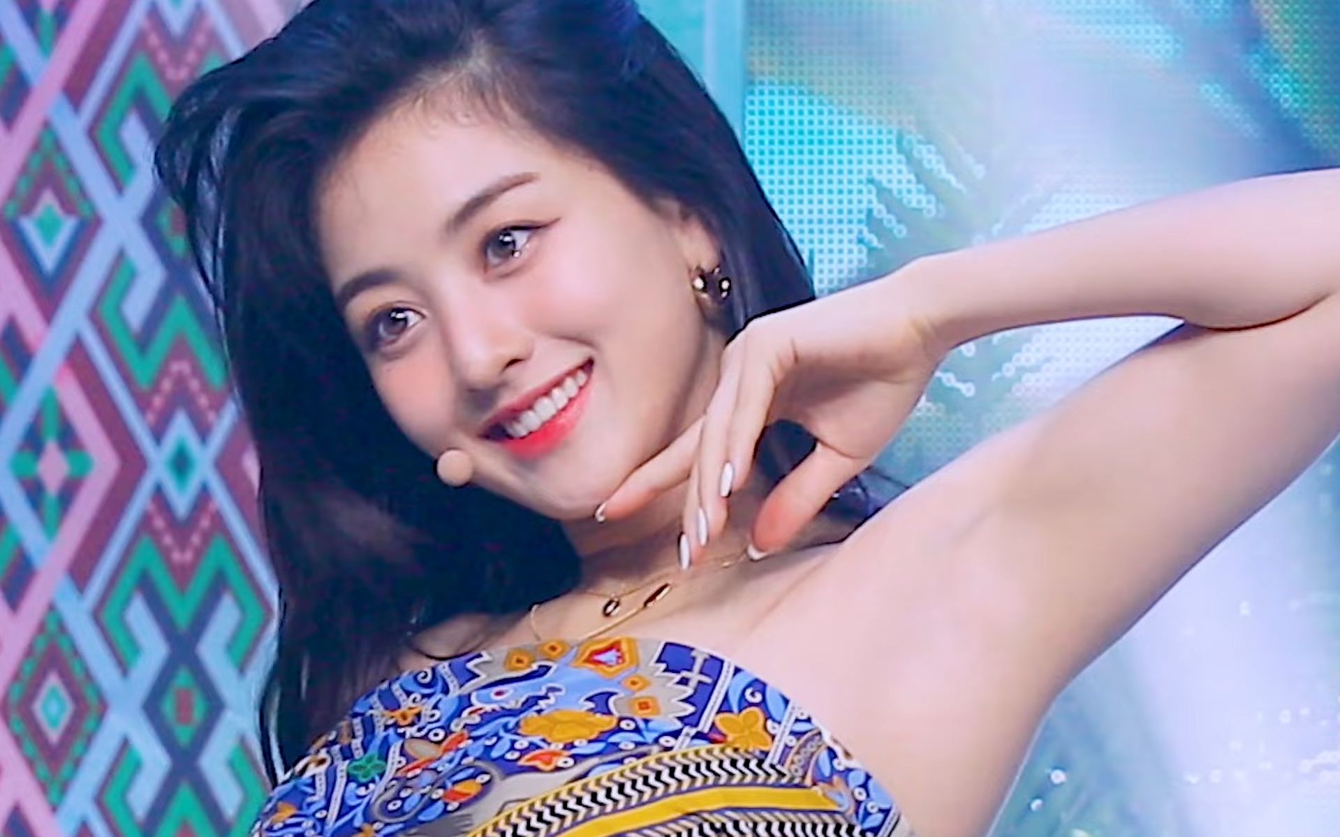 【入坑超清中字横屏直拍】巧笑倩兮 美目盼兮 朴志效单人 twice -