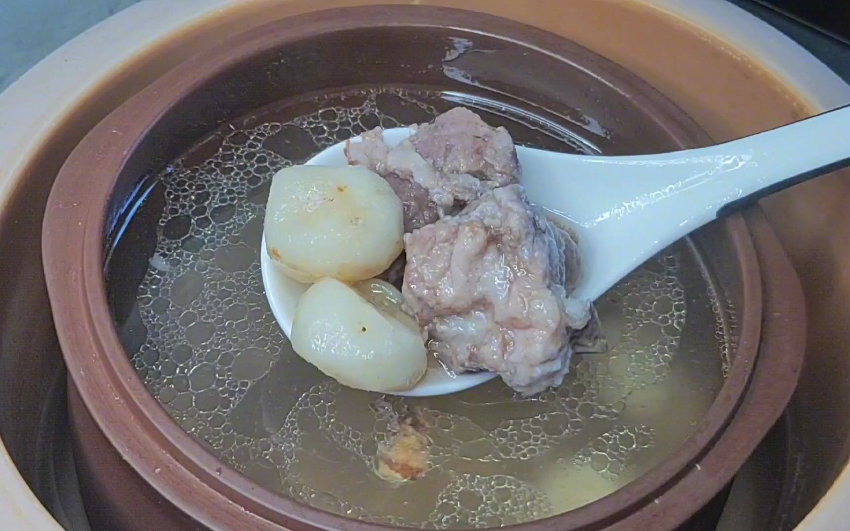 马蹄汤的功效与作用(马蹄汤:清热解毒,润肤美容)