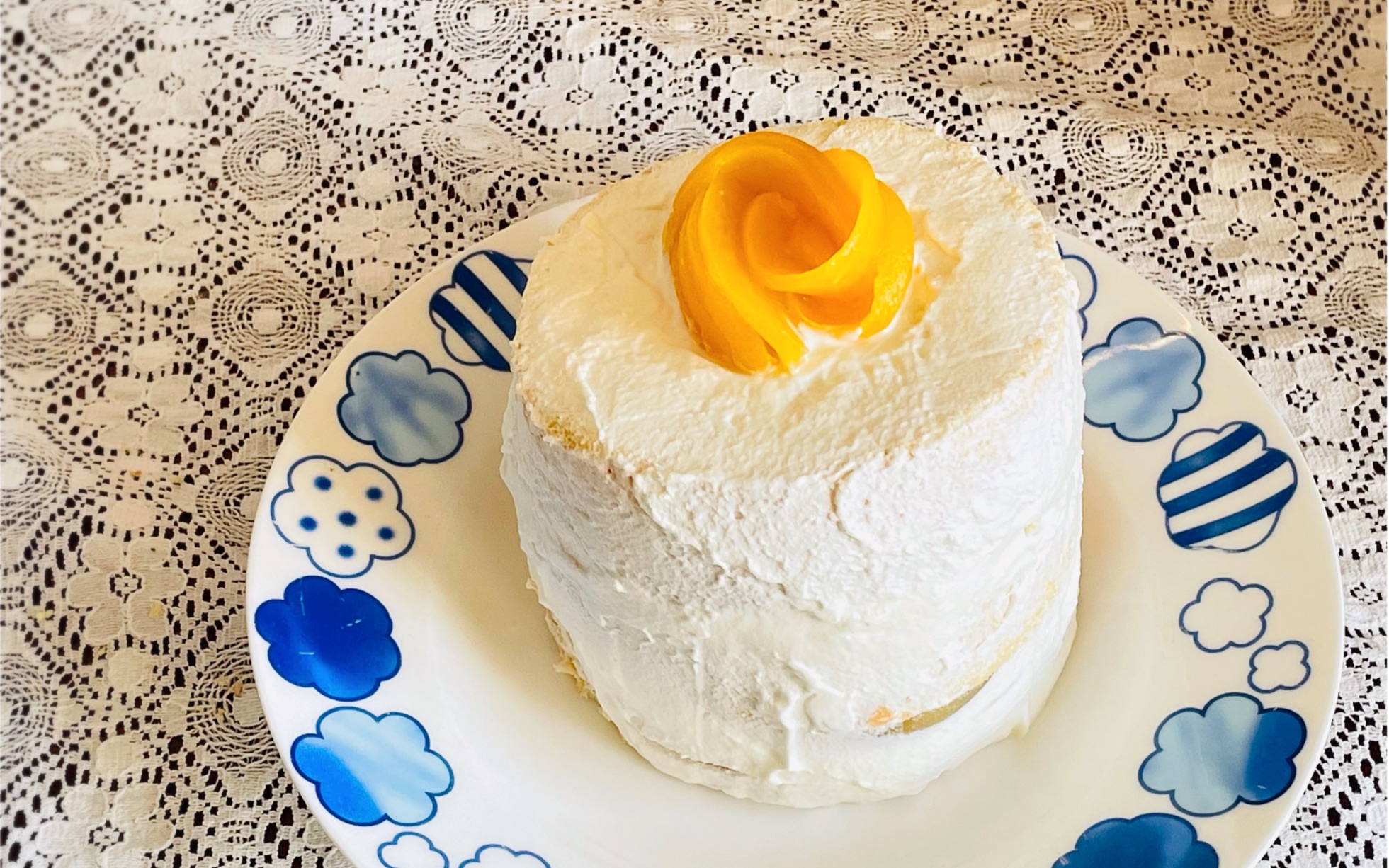 新年第一天的黄桃蛋糕