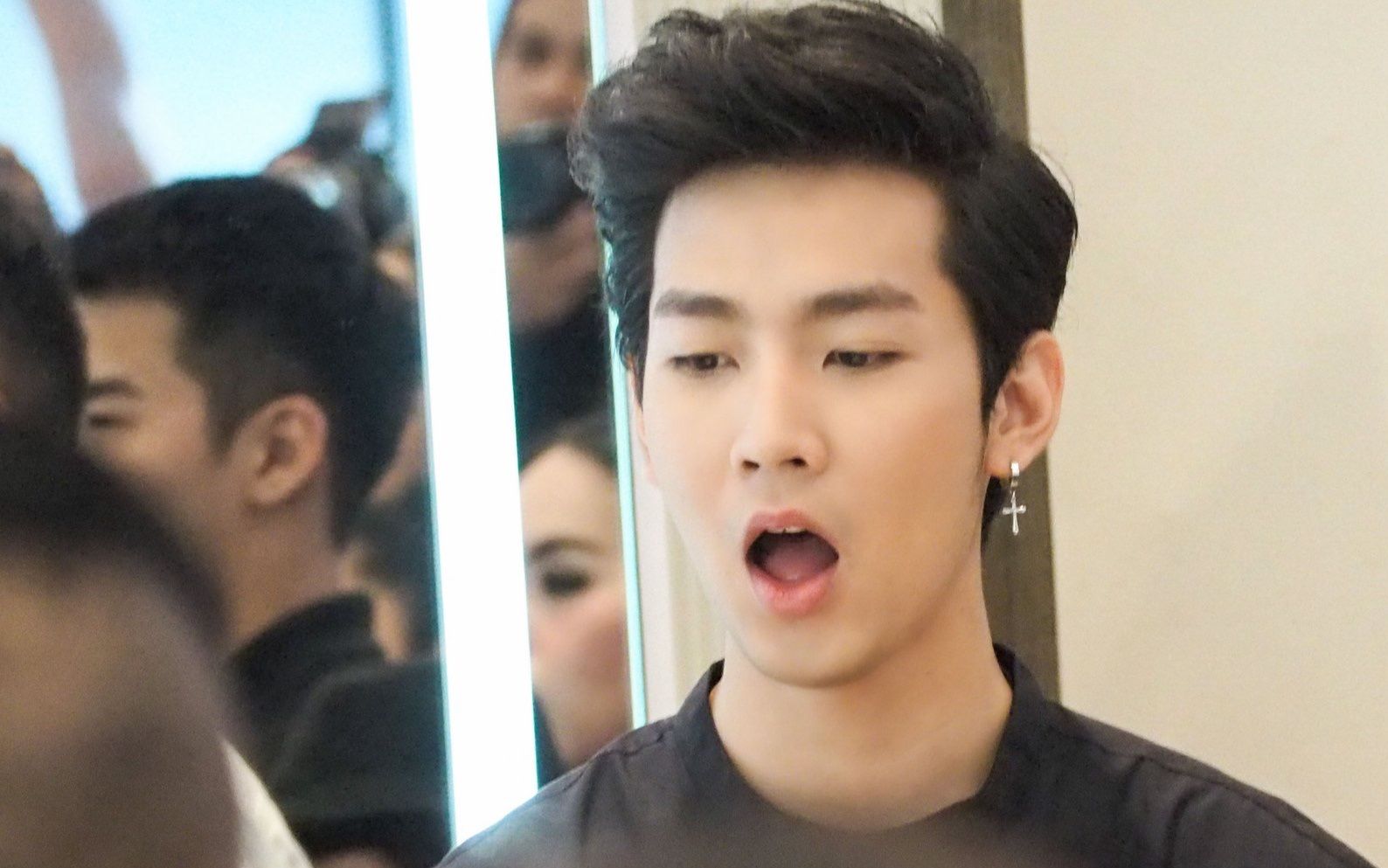 【kimmon】少爷直播弹唱《枪手》胖胖评论及合唱