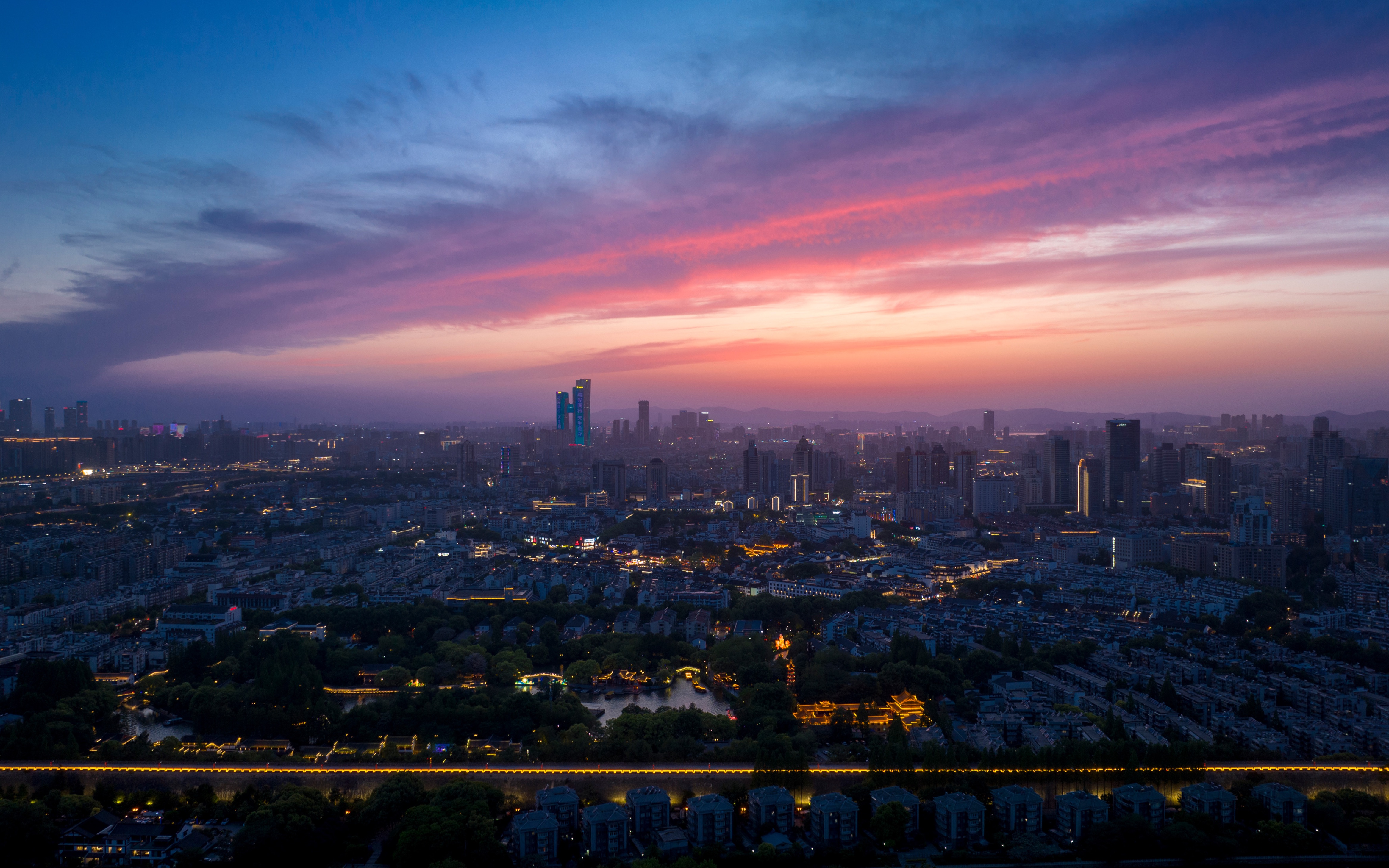 【4k】航拍|没错,这是南京|dji mavic3|geniuspro