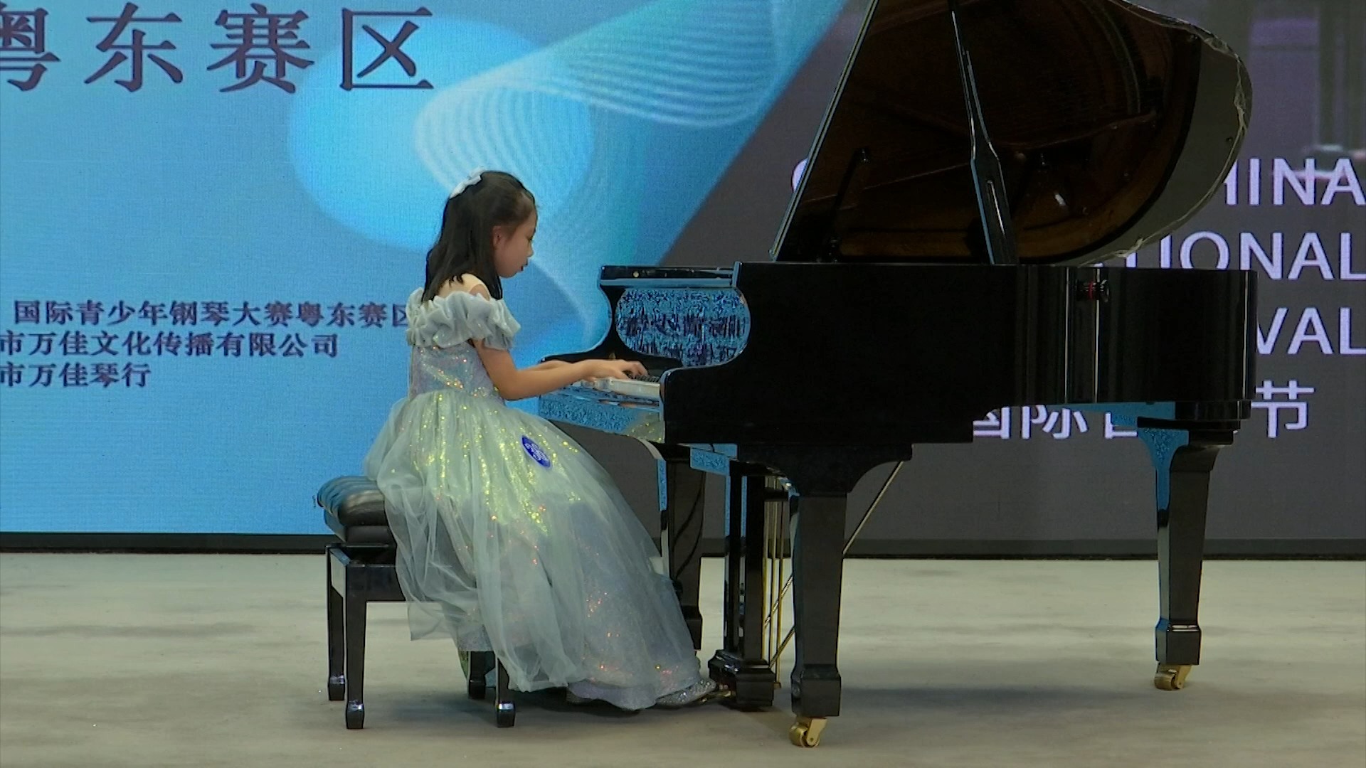 xf036 刘芷妍 儿童c组 莫扎特《f大调奏鸣曲k332第三乐章》