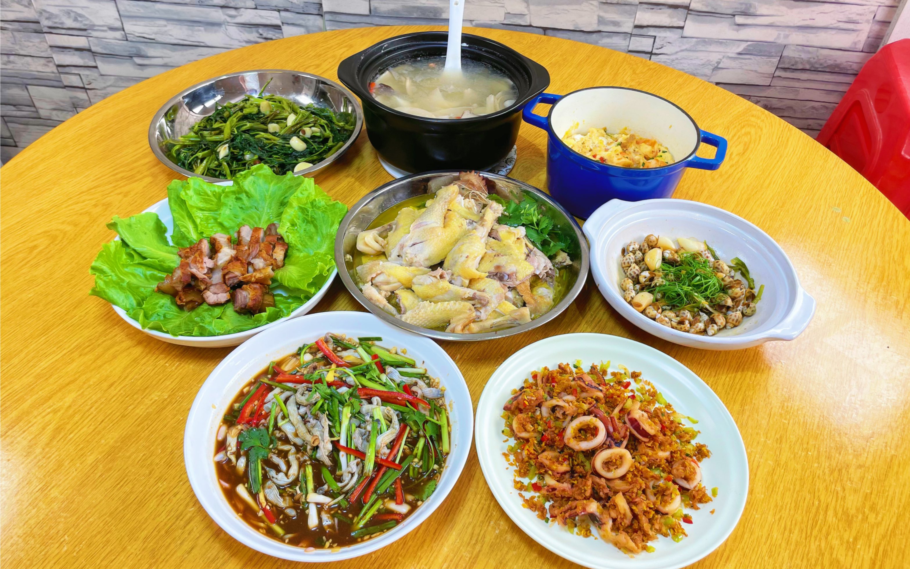 湛江家庭的晚餐|今天做的盐蒸鸡非常嫩滑入味多汁,一只都不够吃