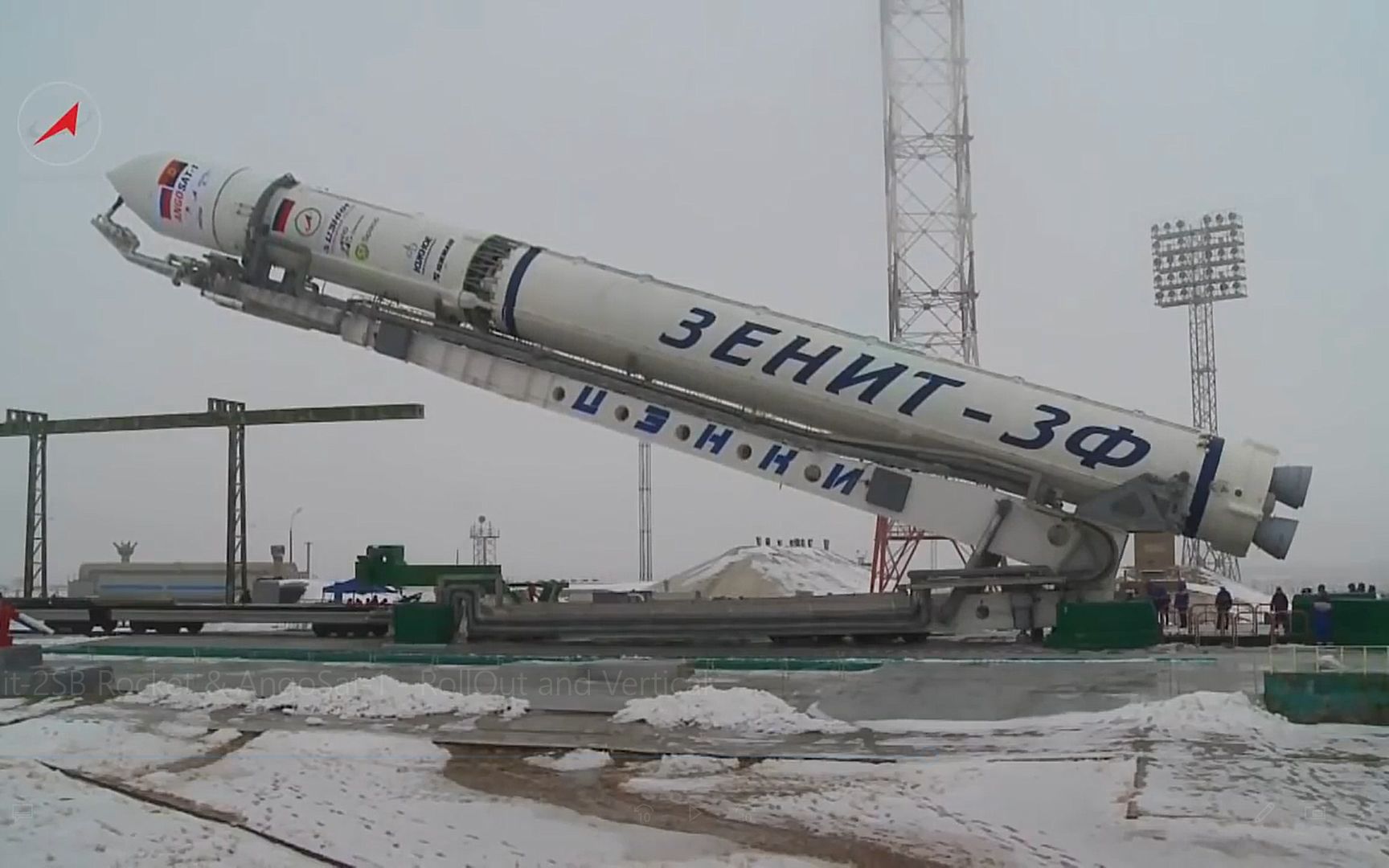 天顶3f运载火箭和angosat-1 转运