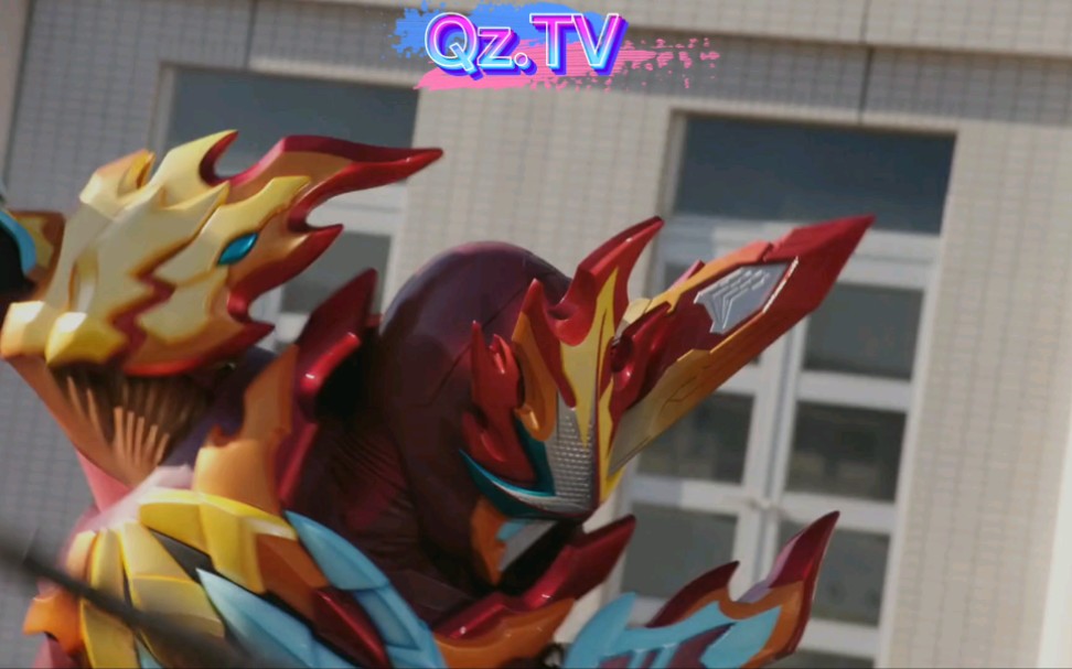 假面骑士圣刃元素之龙vs拉结尔