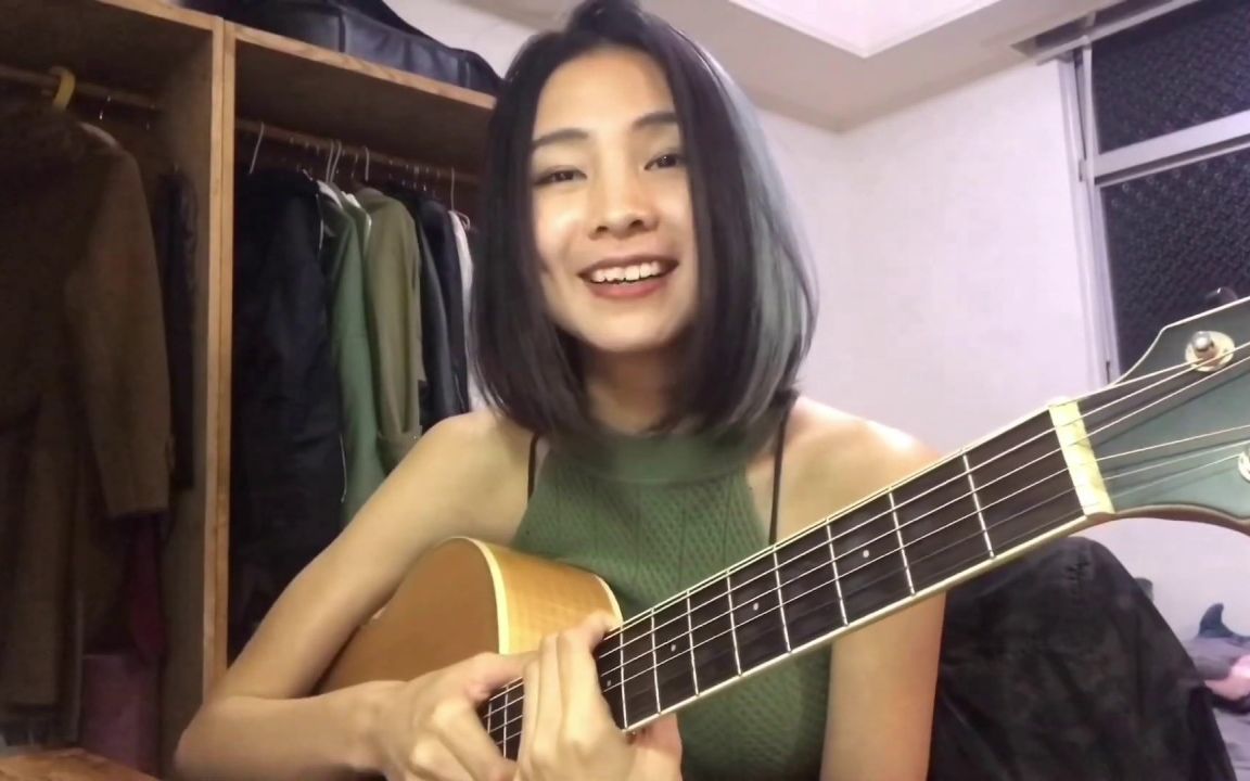 陈忻玥激动自学吉他故事分享