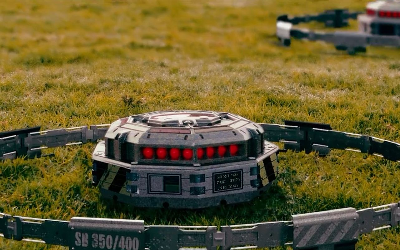 会钻地的高科技地雷,能瞬间钻透20米厚的水泥墙!