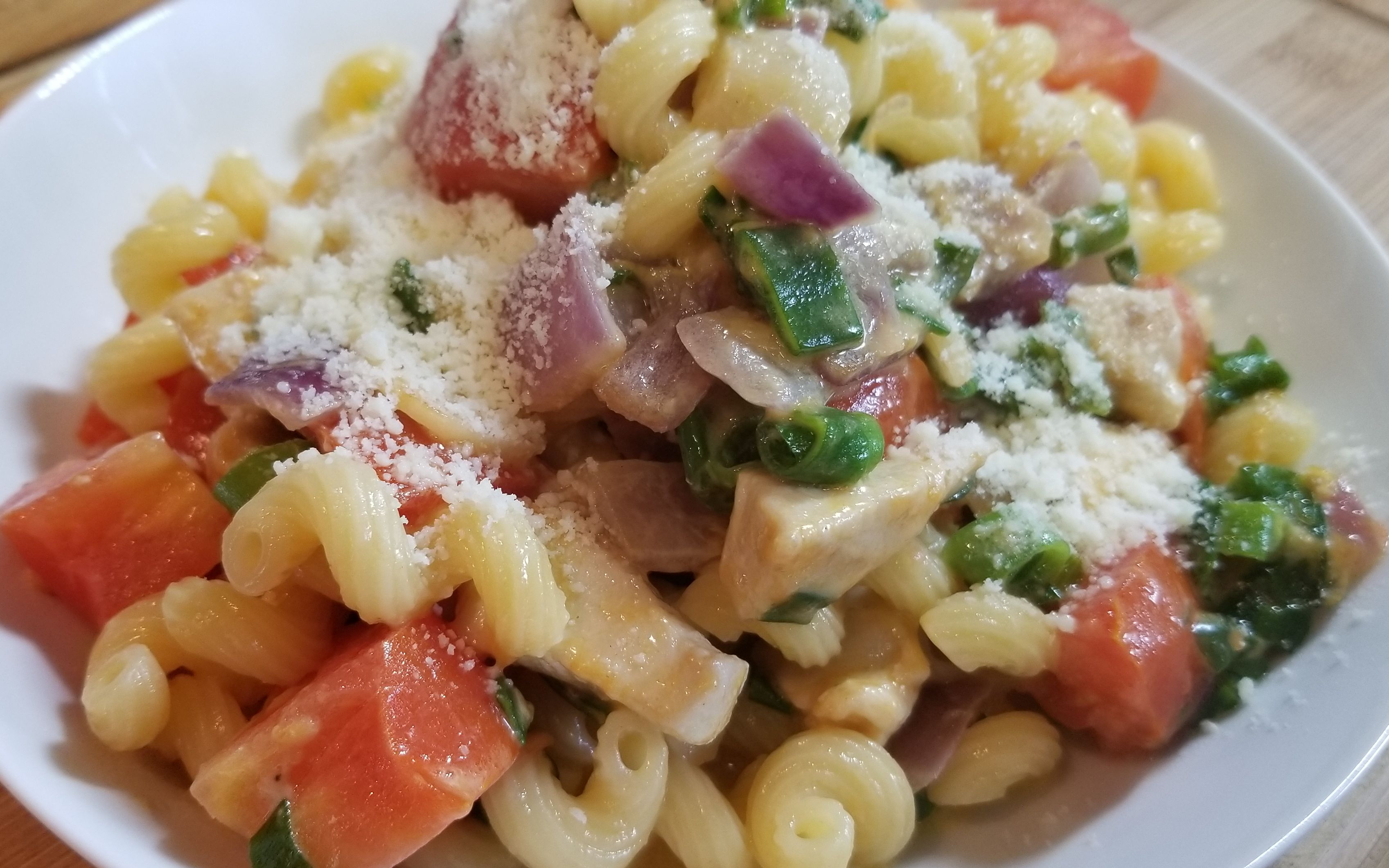 creamy chicken pasta 奶油鸡肉意面