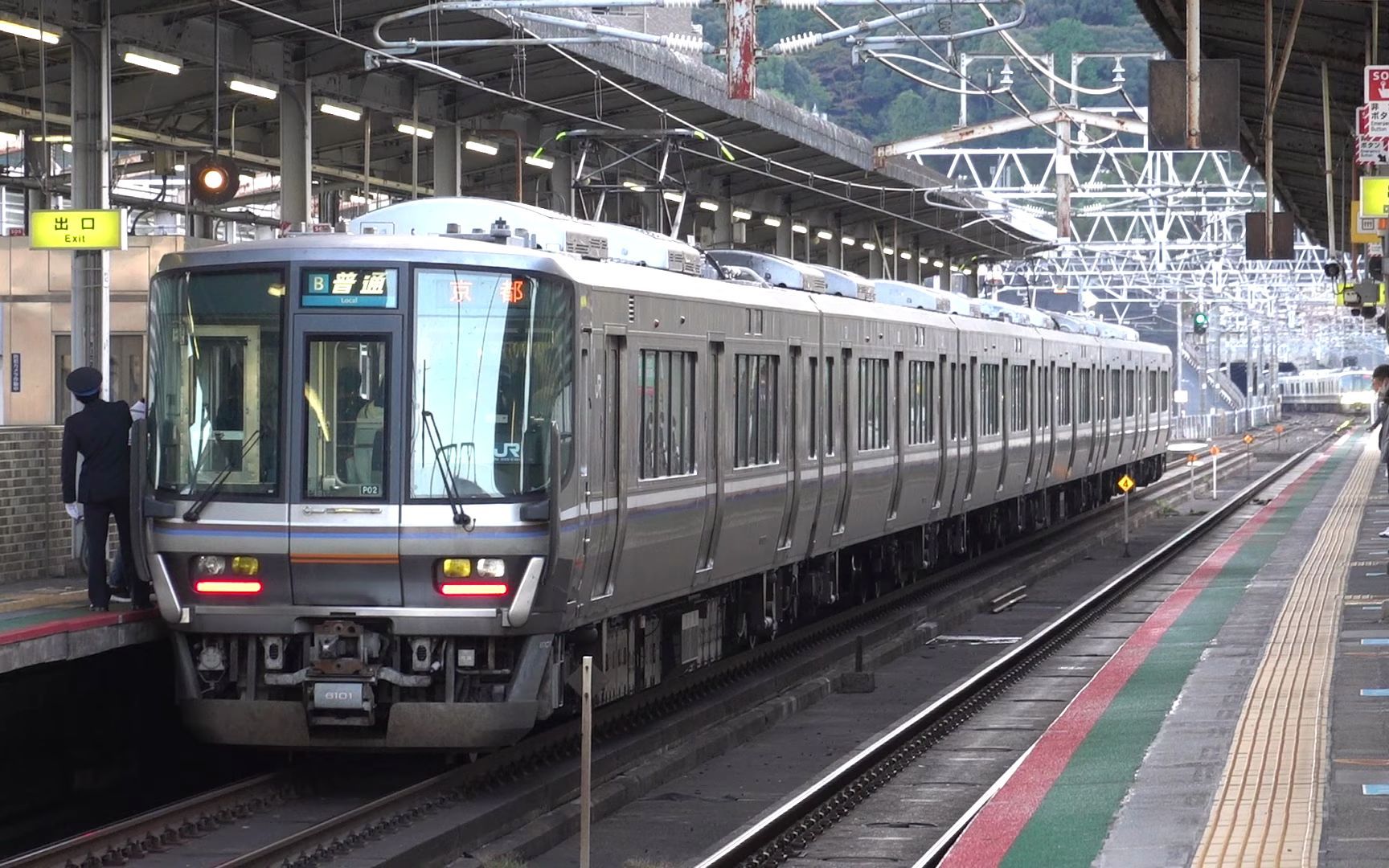 jr西日本 223系 p02編成 湖西線 b普通 京都行き 221系 k14編成