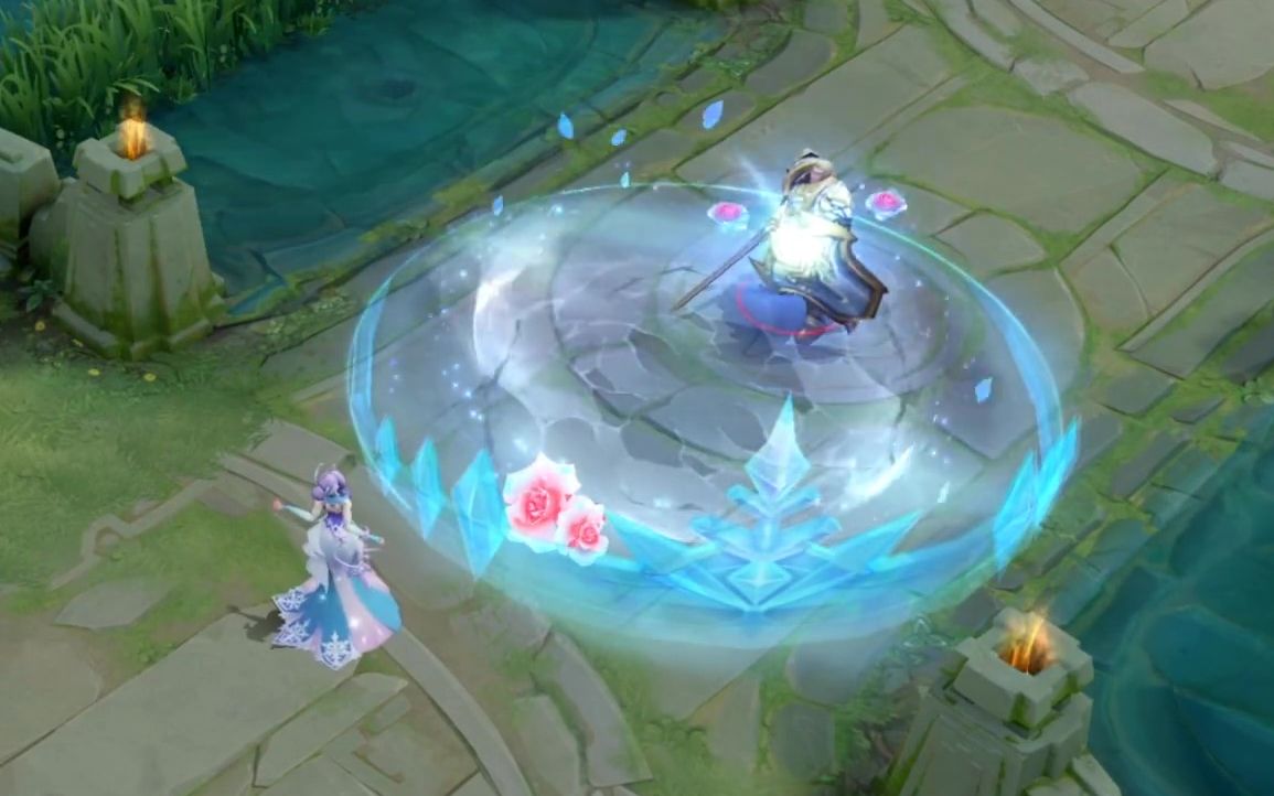 甄姬冰雪圆舞曲重做展示,大招特效冰玫瑰与皇冠