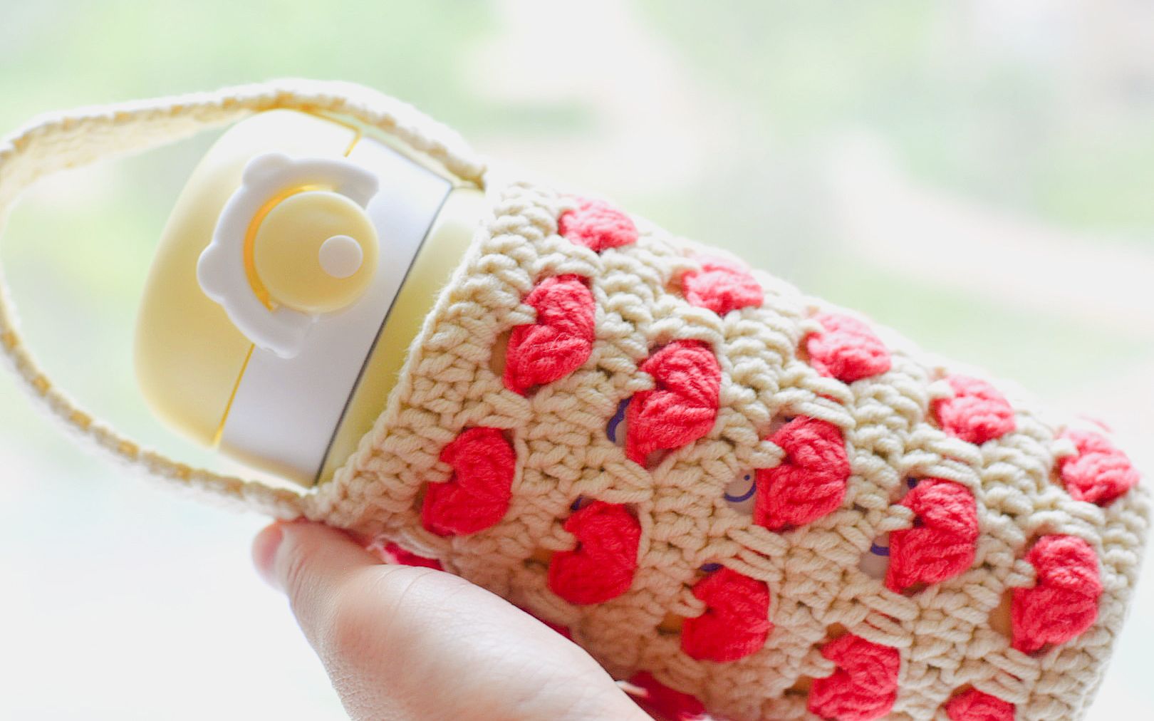 超详细适合新手,爱心杯套钩针编织教程