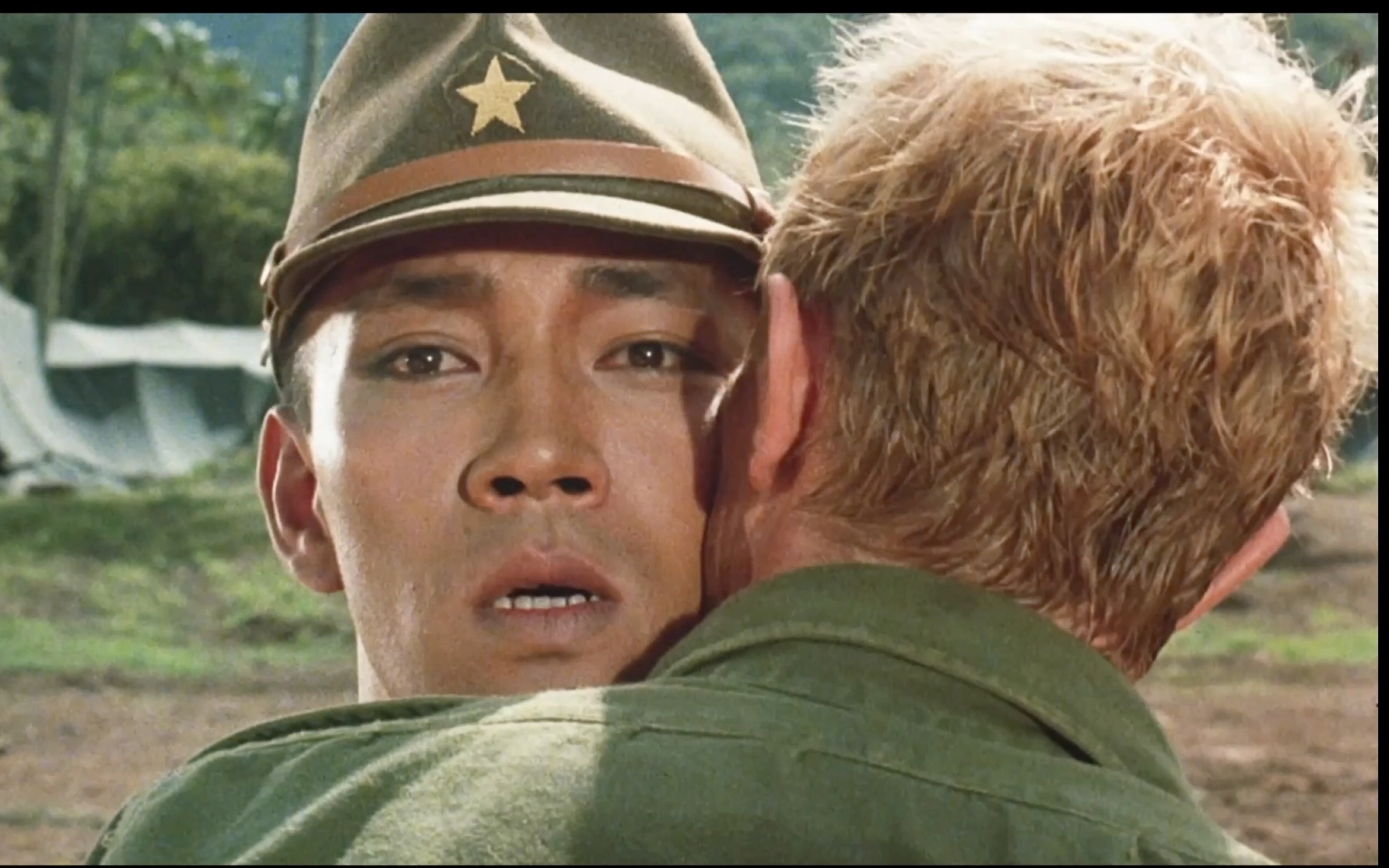 [图]《战场上的圣诞快乐》Merry Christmas Mr. Lawrence |坂本龙一 鲍勃迪伦 大岛渚 北野武 ｜“禁忌之爱要以死来句读”