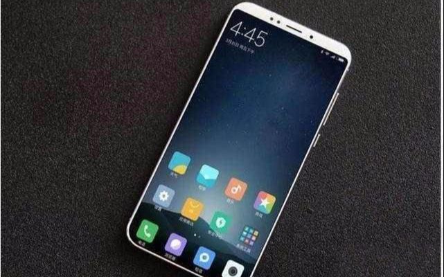 OPPO R11真机曝光后置双摄 苹果突然宣布2亿投康宁「科技报0514」