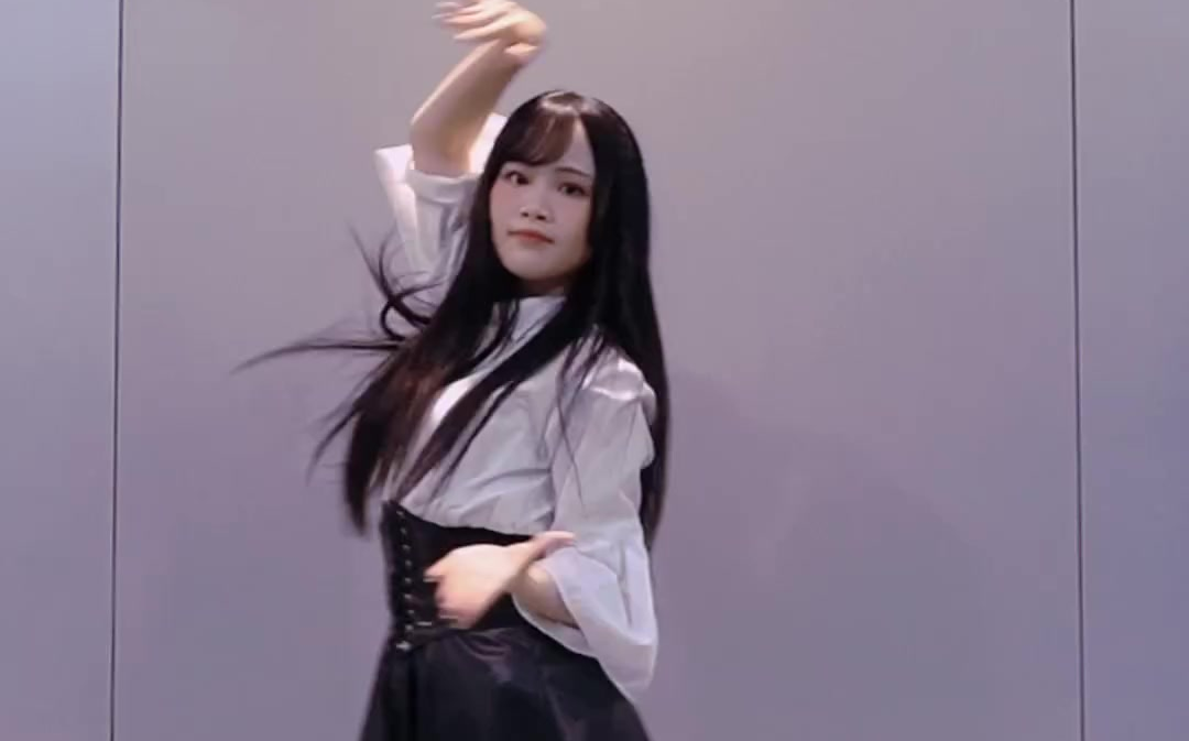 周佳郁 #dance #cover哔哩哔哩bilibili