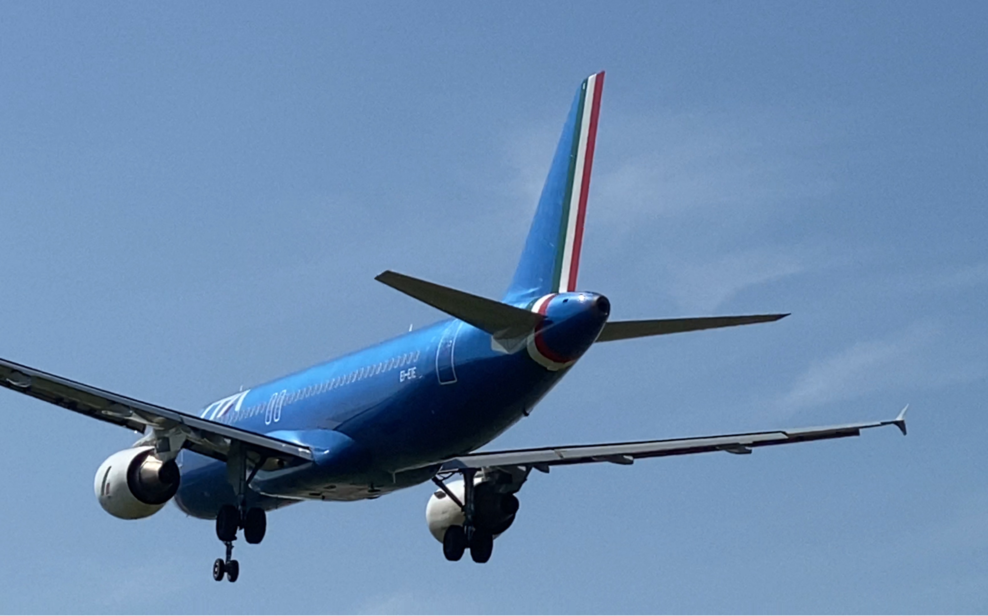 ita航空新涂装空客a320