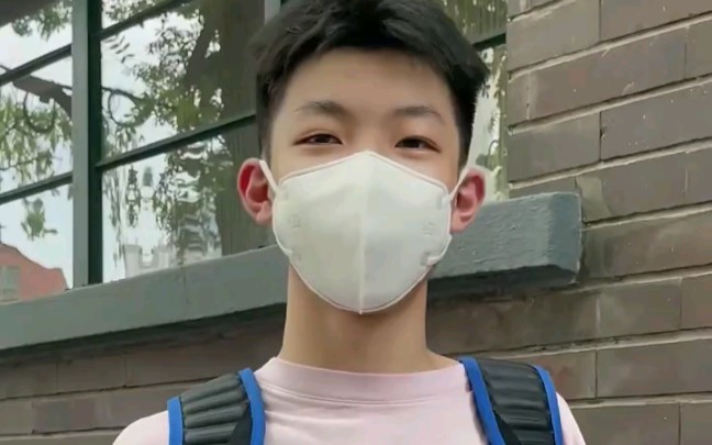 街访14岁187初中体育生弟弟