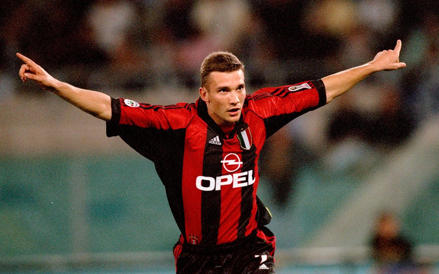 【一场流】全盛期舍甫琴科对阵拉齐奥的经典帽子戏法(99/00赛季意甲)