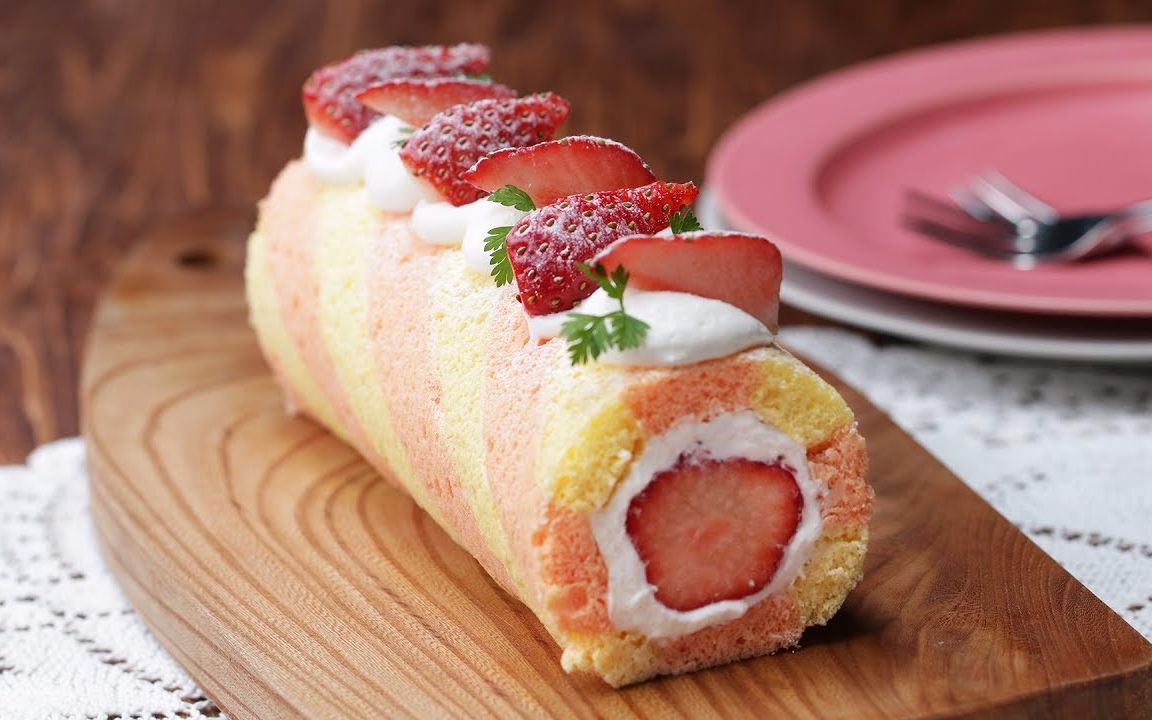 【中文字幕】草莓瑞士卷-----唯美食和爱情不可辜负翻译_哔哩哔哩