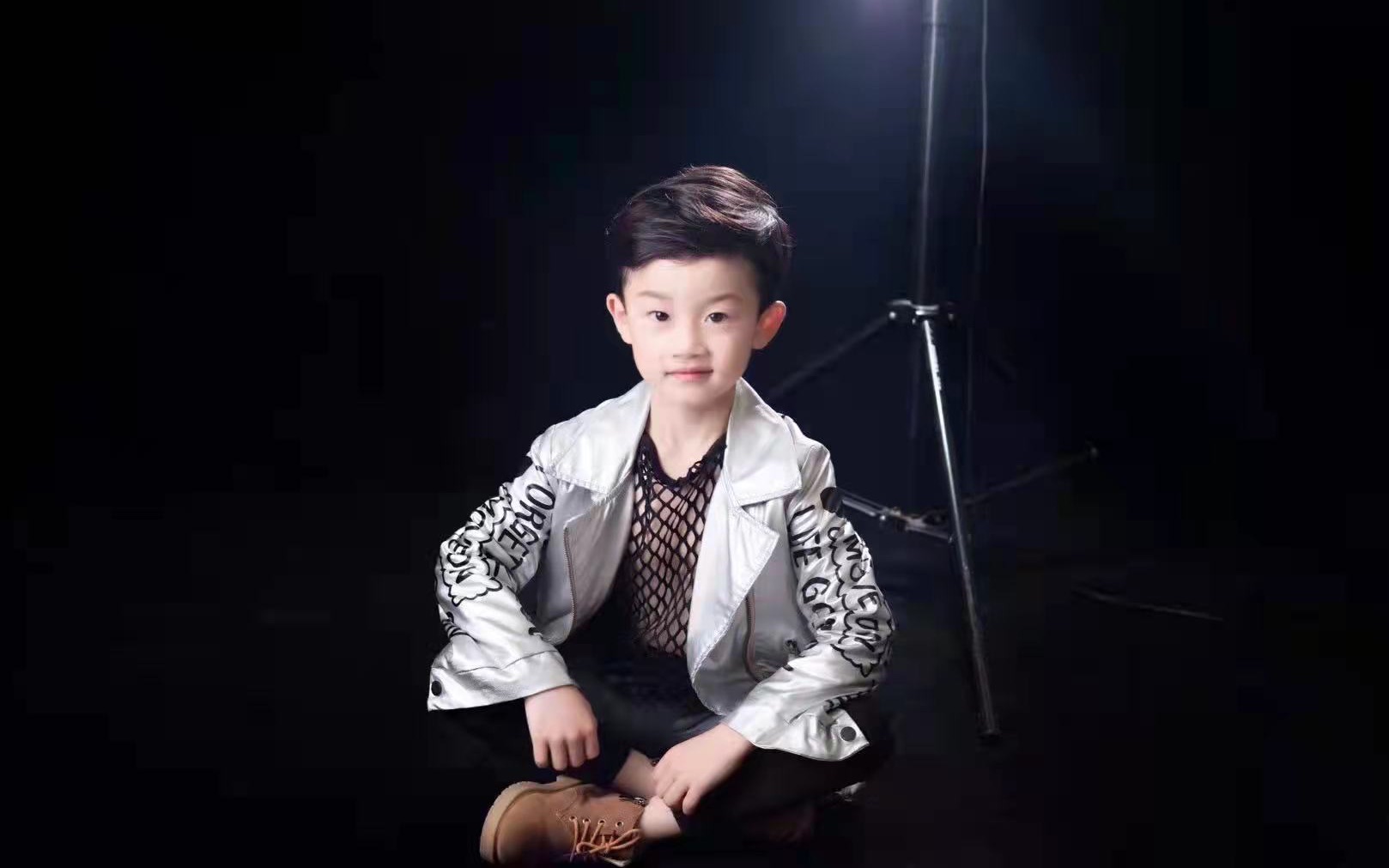 巴乌独奏《听雨》秦若涵