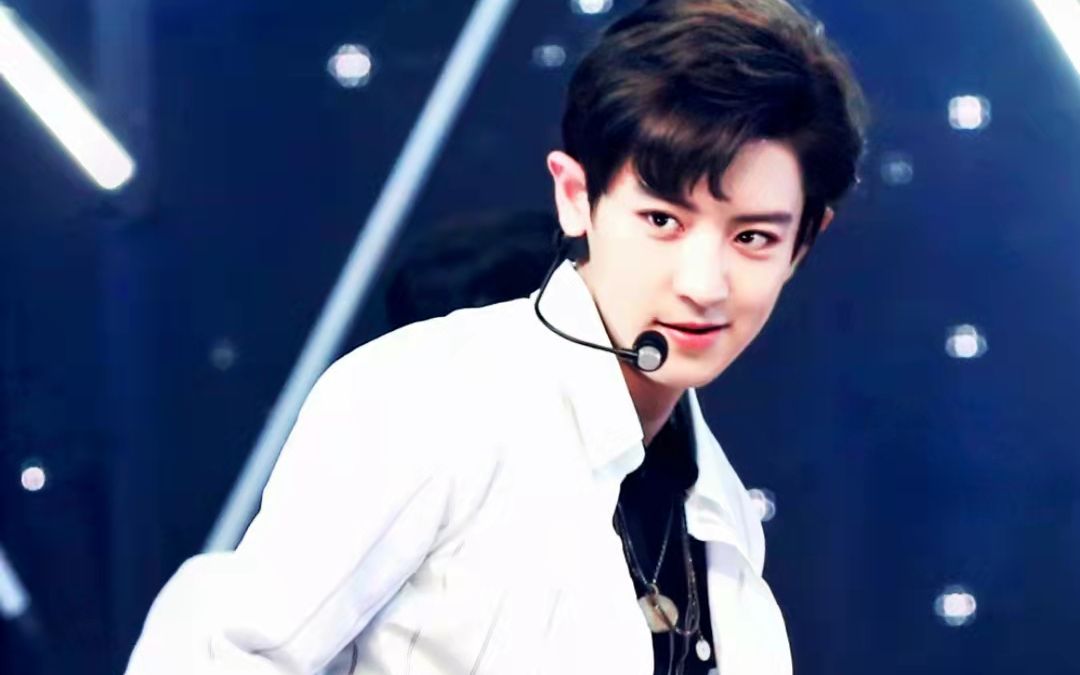 【exo-lotto】一键换装!快来看小天超帅的打歌舞台!