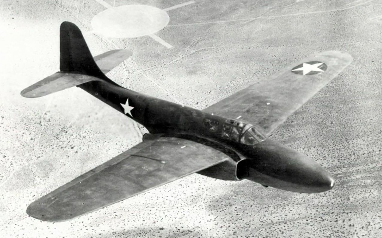 p59二战美国喷气式战斗机的超级秘密研发