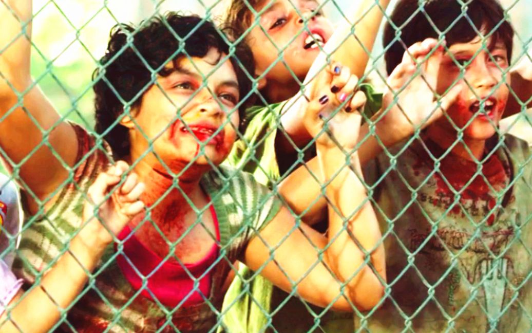 【僵尸小屁孩】熊孩子吃到变质鸡肉,开始传播丧尸病毒,大闹整个学校