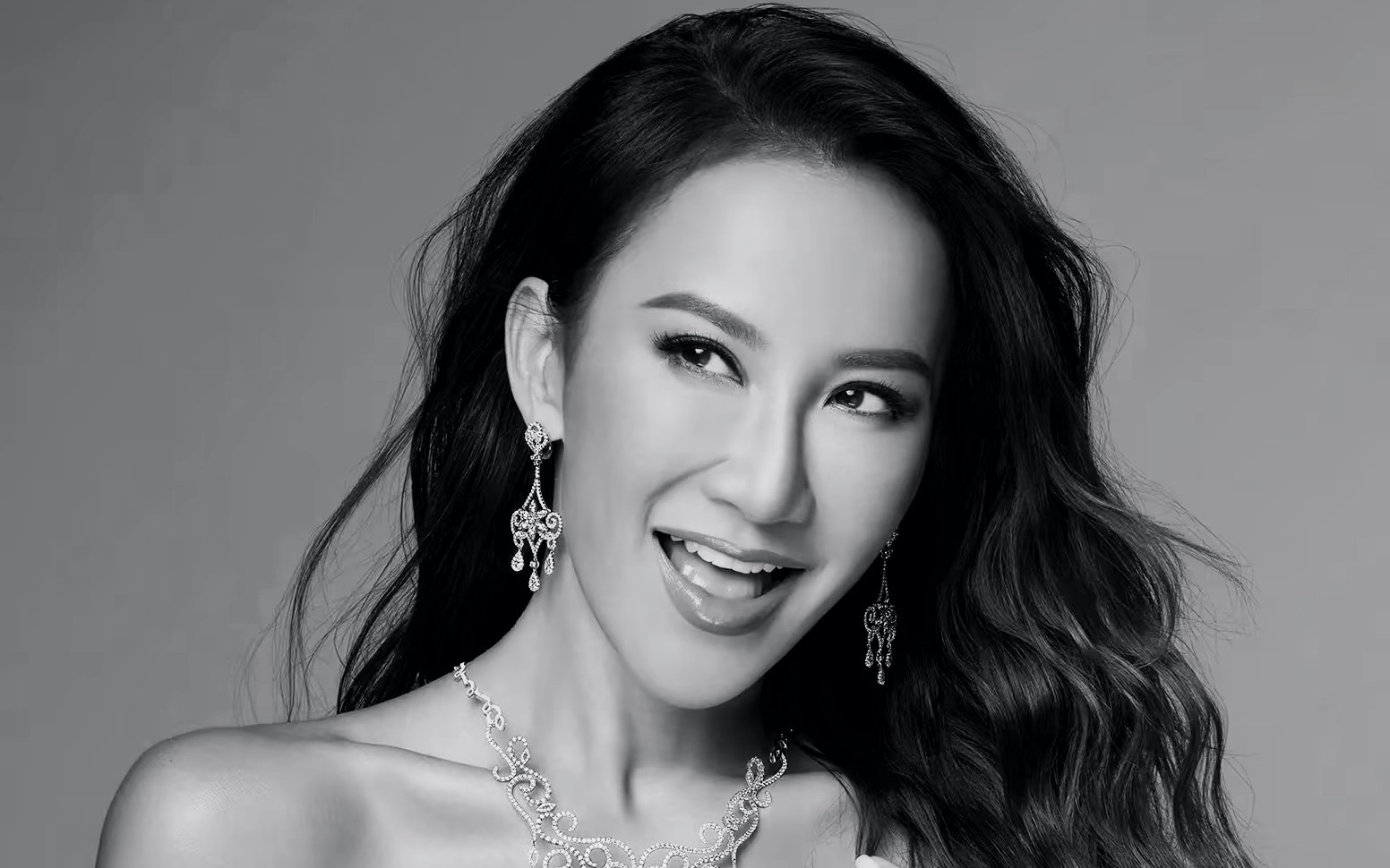 委屈,难过,恐惧……一起想念李玟coco