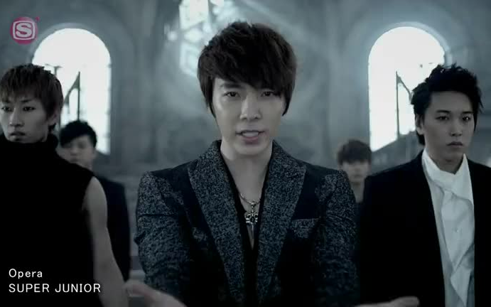 [图]Opera — Super Junior