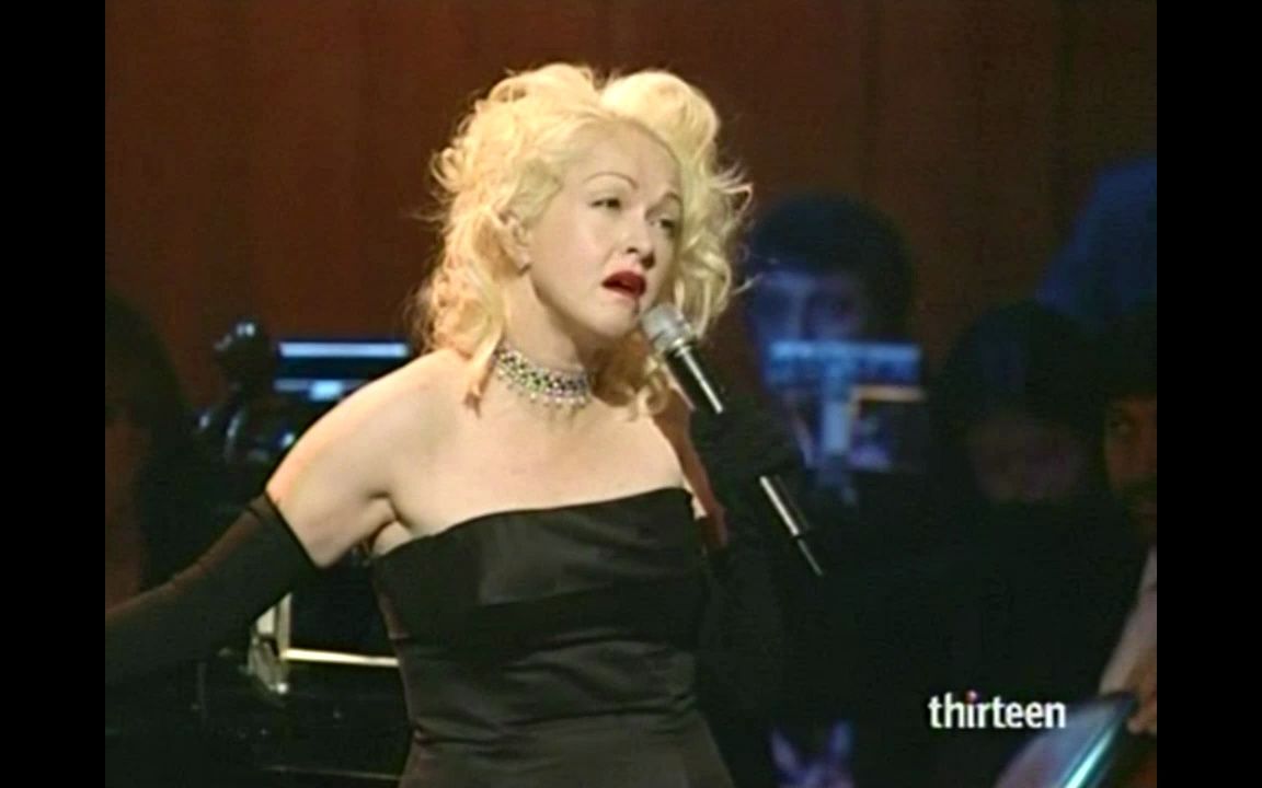 【辛迪唱爵士】Cyndi Lauper  Unchained Melody + At Last (Live 2003 Christmas on PBS)哔哩哔哩bilibili