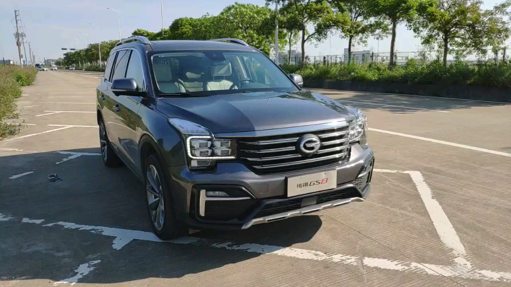 试驾广汽传祺2020款gs8自主大七座