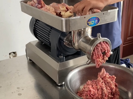 台式绞肉机绞鸡架冻肉