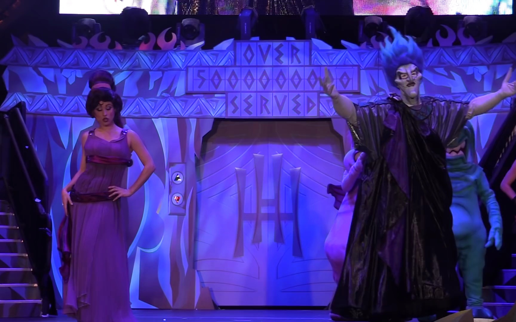 你从来没看到的迪士尼冥王哈迪斯和蜜格拉在迪士尼乐园释放迪士尼反派