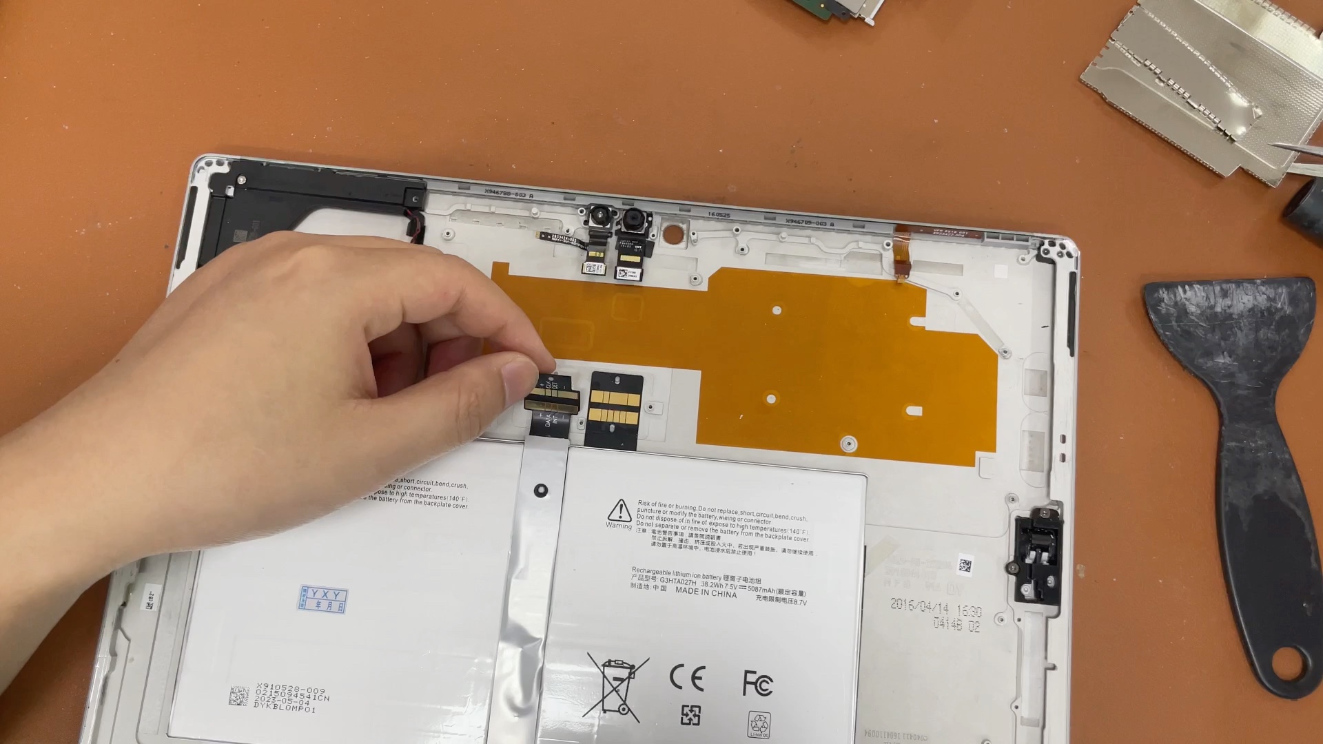 surface pro4电池鼓包更换原装电池#微软维修