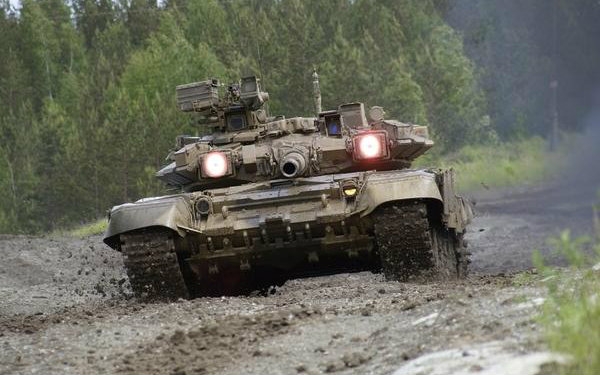 【坦克mv】t-90大飙车