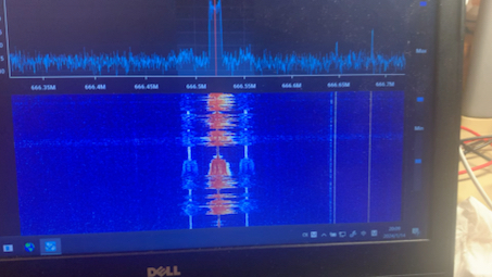 sdr++接收家附近无线话筒信号(可能是邻居唱的)哔哩哔哩bilibili