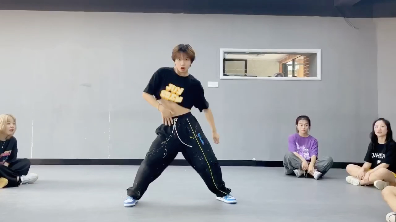 橙子编舞 嘿嘿_哔哩哔哩_bilibili