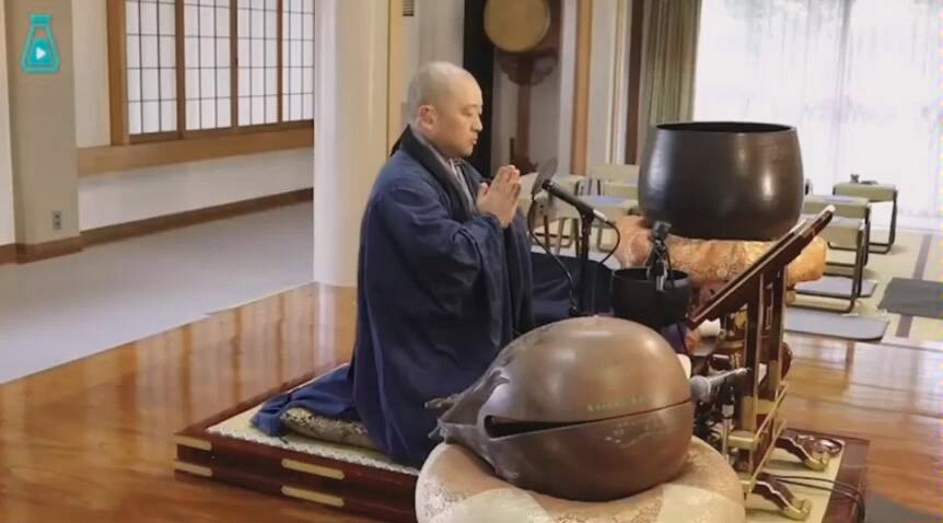 日本僧人唱歌图片