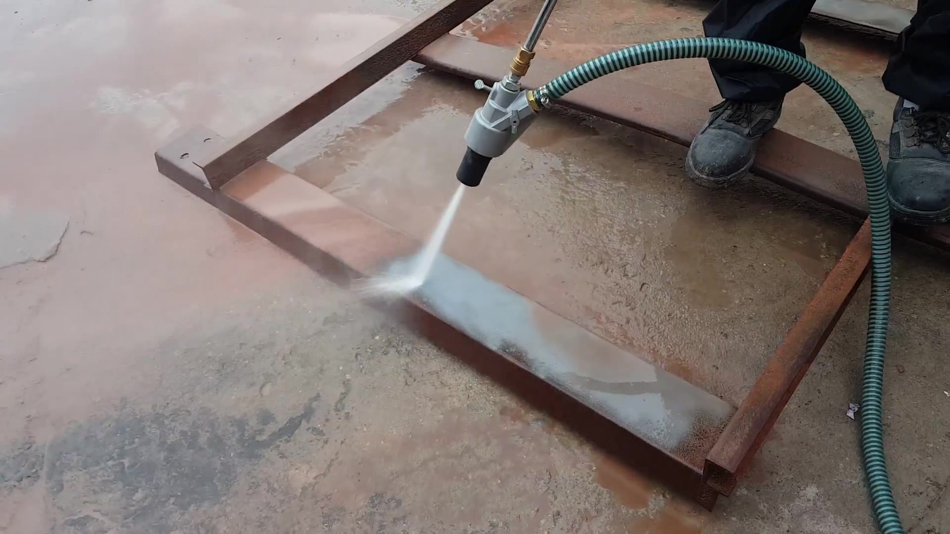 高压清洗机除锈-青岛高压清洗机除锈效果展示-蓝小拓_哔哩哔哩 (゜-゜