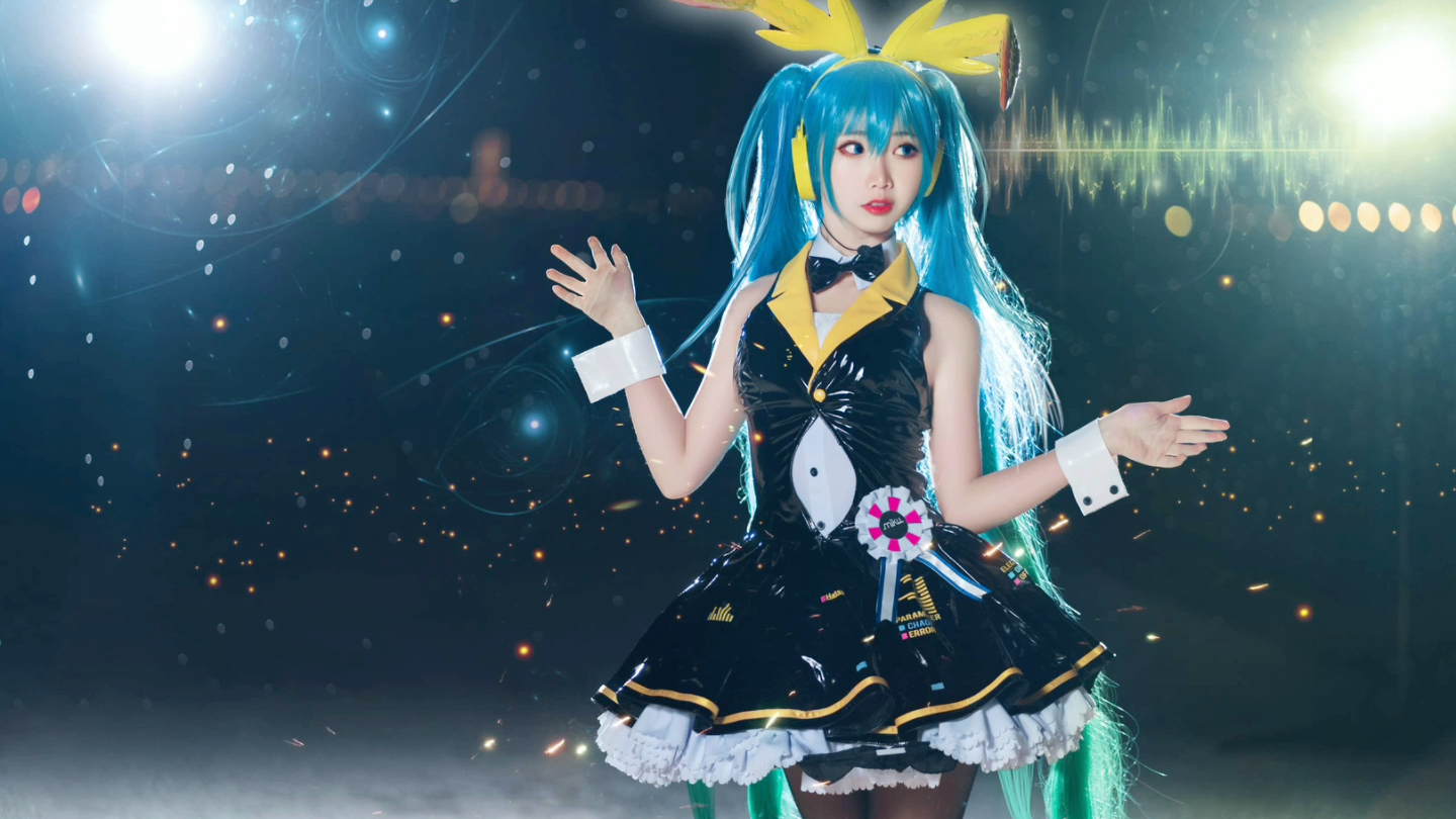 舞台上的初音 光彩照人