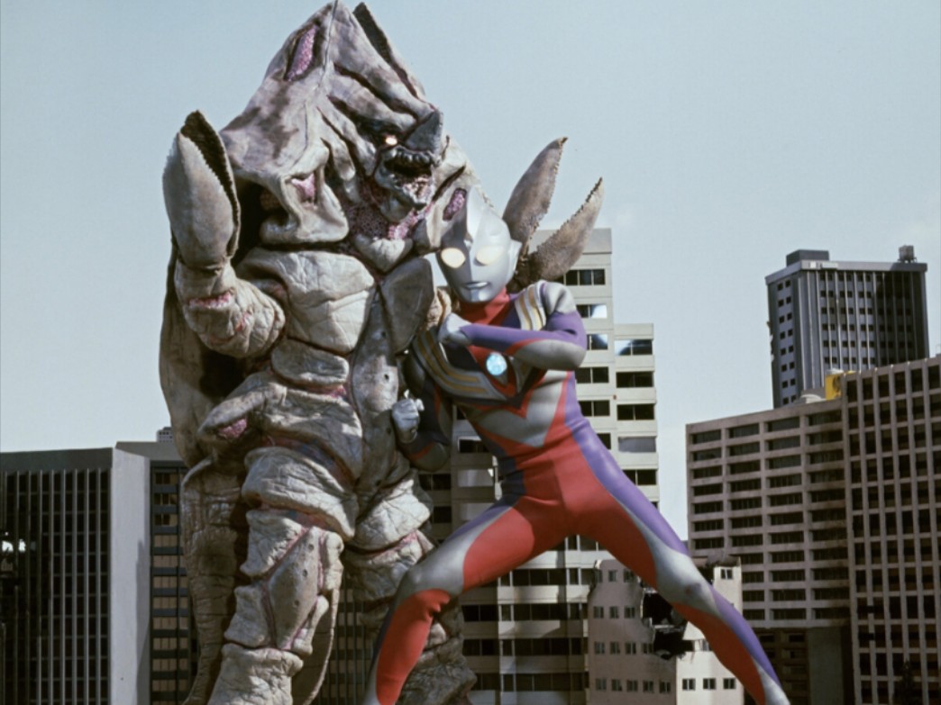 1997年5月24日,《迪迦奥特曼》第38话『海市蜃楼怪兽』播出.