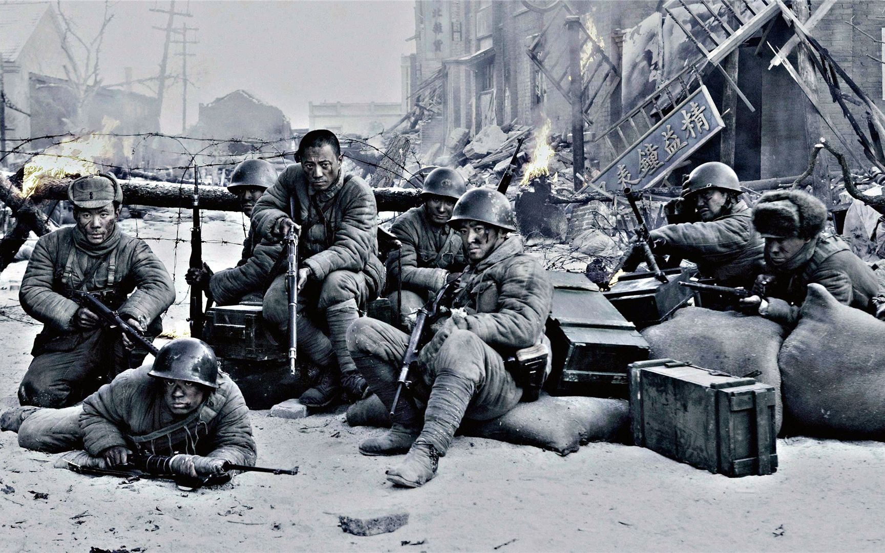 横评近20年的国产战争片,《金刚川》,《八佰》,《战狼》都不如这一部!