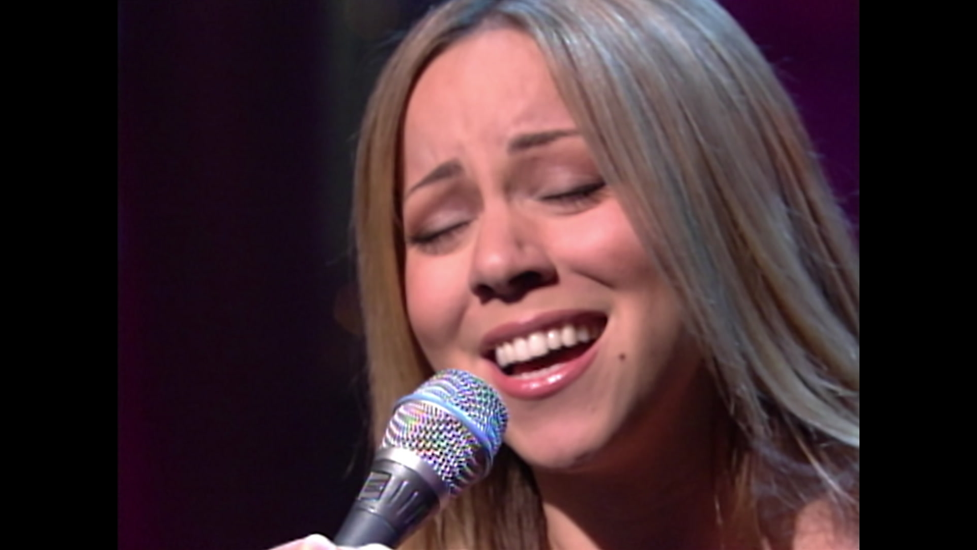 [图]MARIAH CAREY「Butterfly (Live on Letterman 1997)」