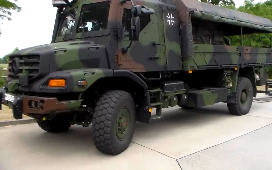 mercedes benz zetros 奔驰军用卡车 德国国防日