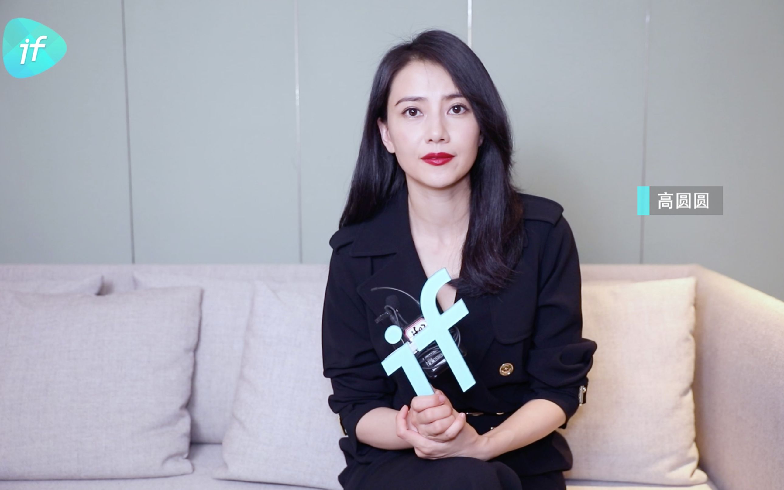女神高圆圆放纵自己吃薯片的时候会不会有"罪恶感"～